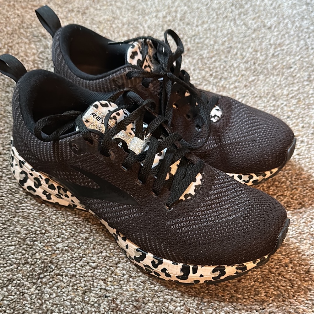Brooks Revel Leopard Black Tennis Shoes